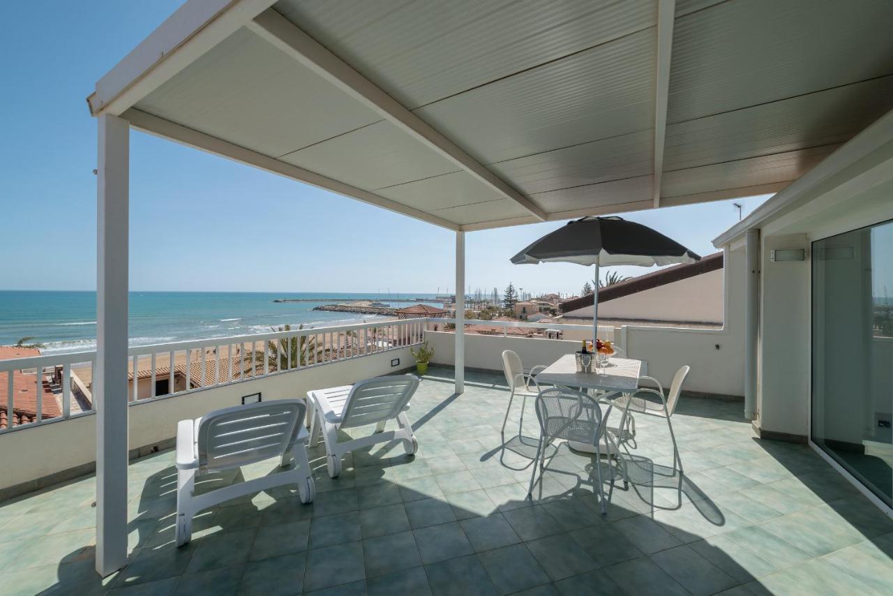 Archimede, Appartamento Con Vista In Centro A Marina Di Ragusa Marina di Ragusa Exterior foto