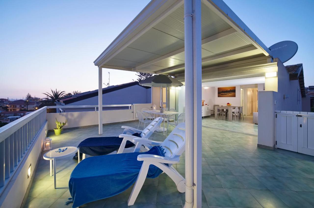 Archimede, Appartamento Con Vista In Centro A Marina Di Ragusa Marina di Ragusa Exterior foto
