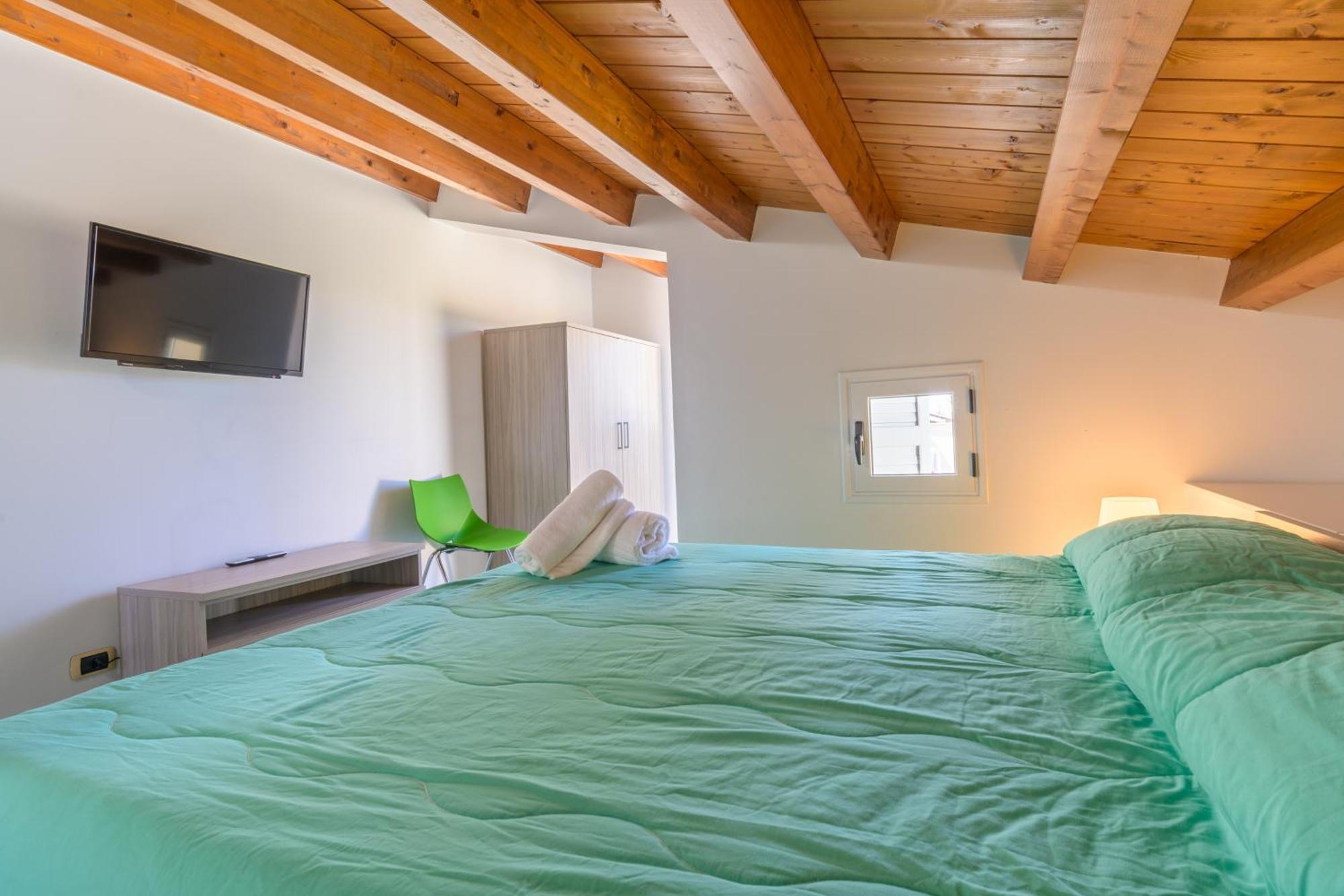 Archimede, Appartamento Con Vista In Centro A Marina Di Ragusa Marina di Ragusa Exterior foto